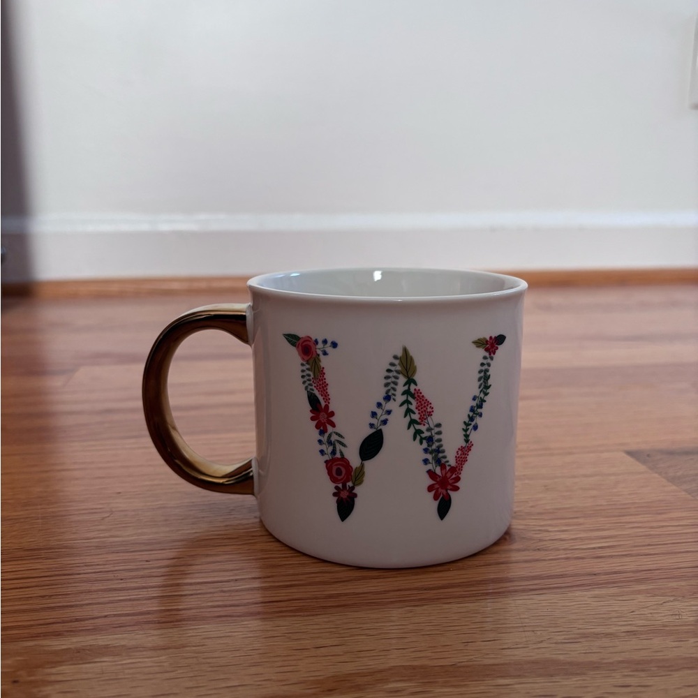 Letter W Monogram Mug with Gold Handle
